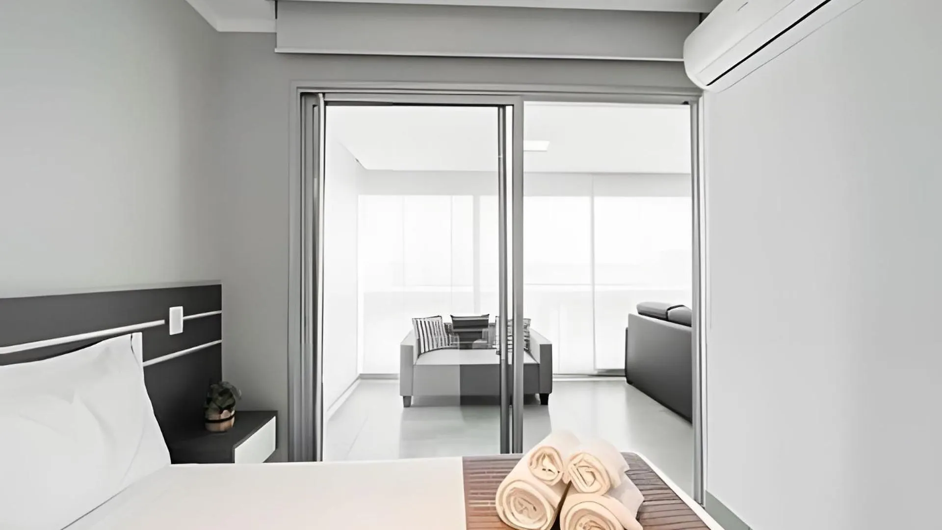 Multihouse - Moderno Apartamento No Brooklin III Sao Paulo 0*,  Brazil